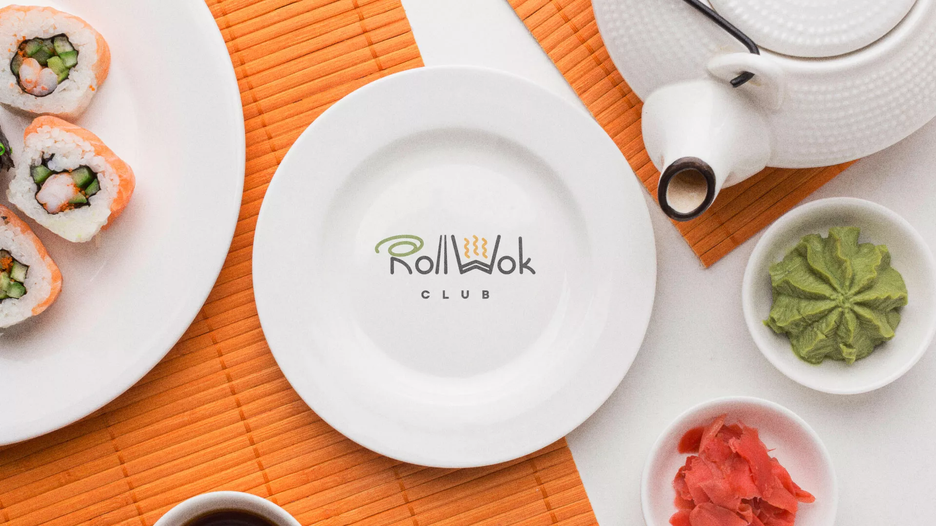 Разработка логотипа и фирменного стиля суши-бара «Roll Wok Club» в Рыбном